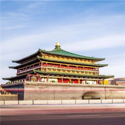 玛莎与熊万圣节游戏下载